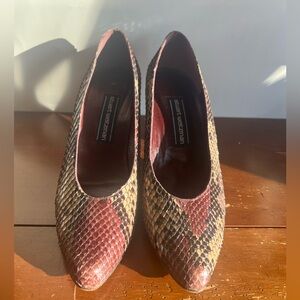 Vintage Stuart Weitzman snakeskin Heels